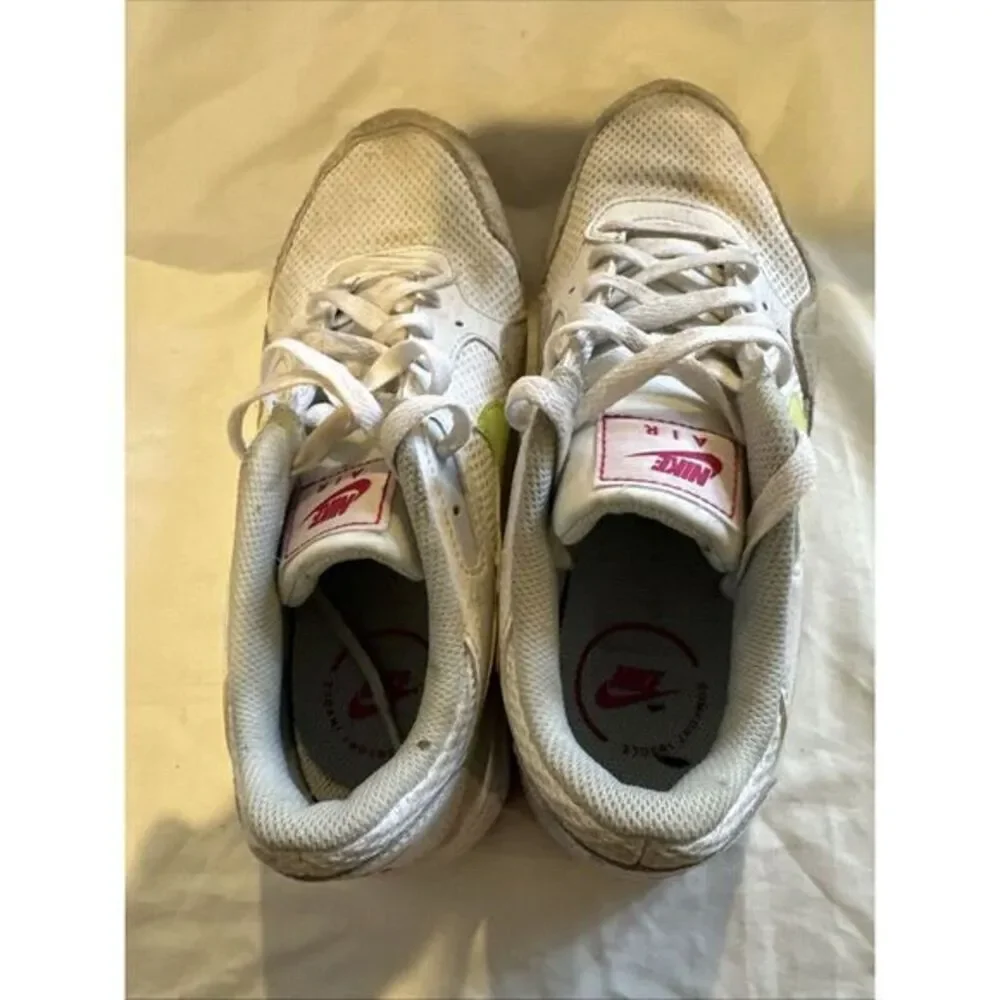 Size‎ 9 Nike Air Max SC Womens Shoe White/Light Lemon/Fireberry/Blue FQ8886-100